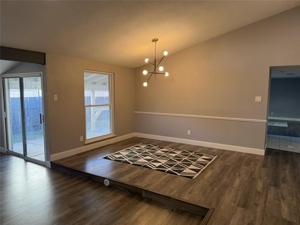 White Rock Village 02 - Residential