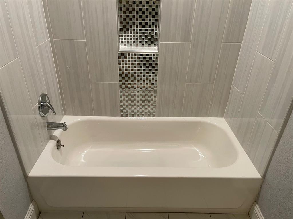 White Rock Village 02 - Residential