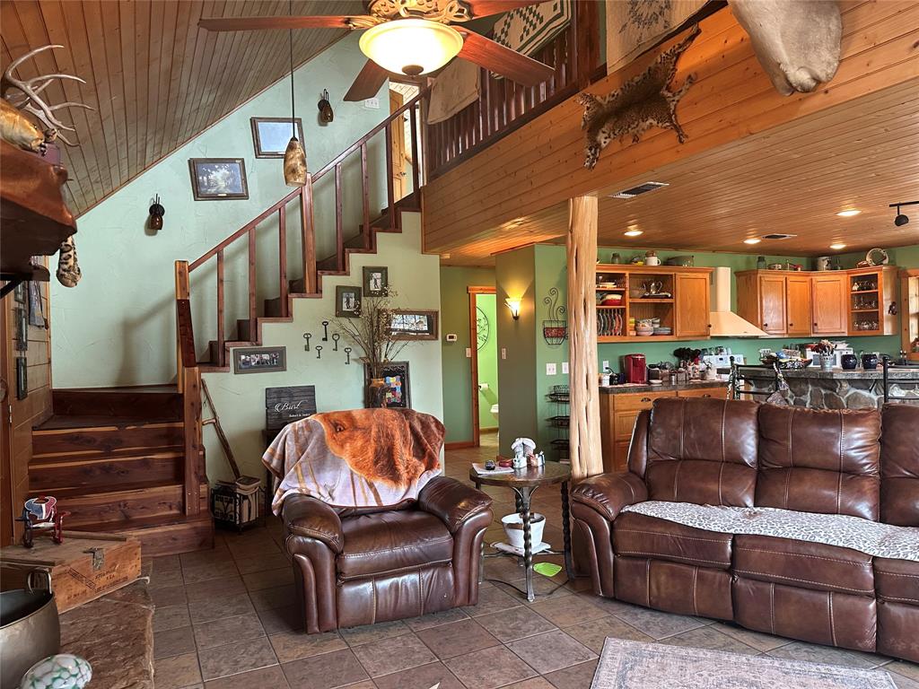 10705 County Road 454