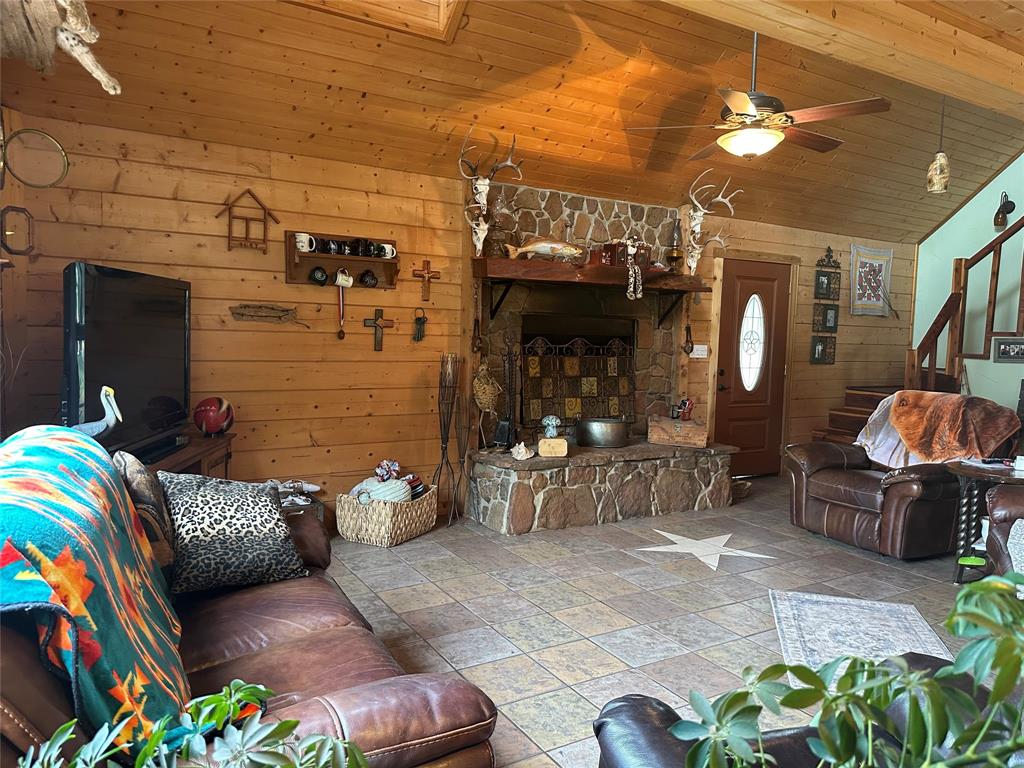 10705 County Road 454