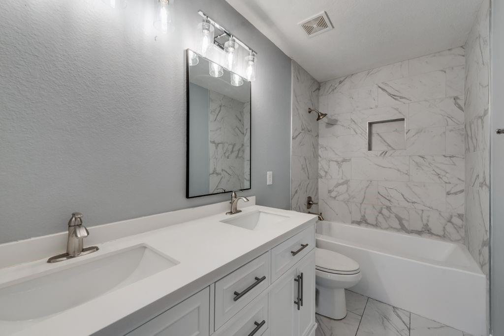 Creek Hollow Ph 1 - Residential Lease