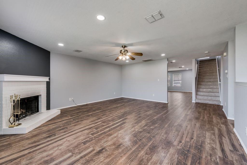 Creek Hollow Ph 1 - Residential Lease