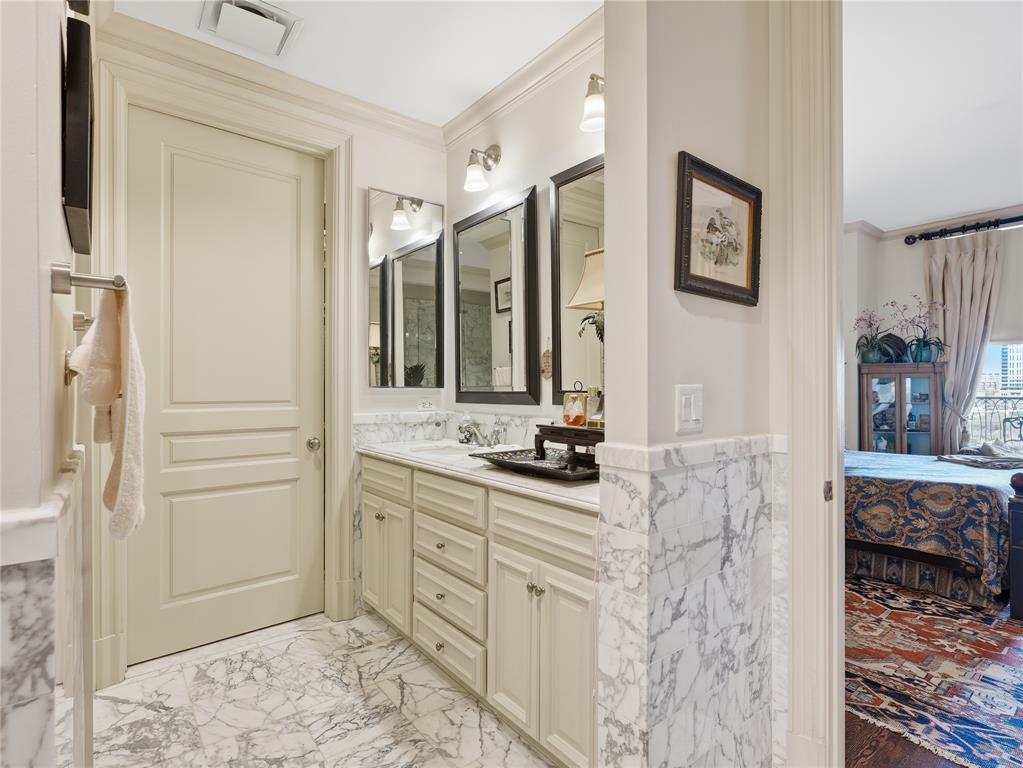 Vendome On Turtle Creek Condo - Residential