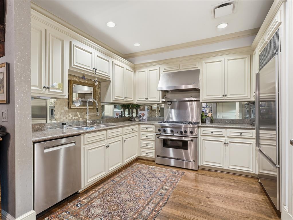 Vendome On Turtle Creek Condo - Residential