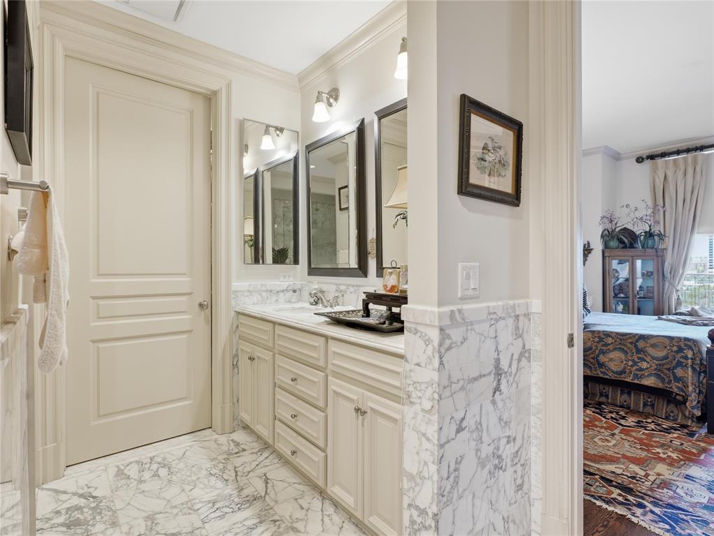 Vendome On Turtle Creek Condo - Residential