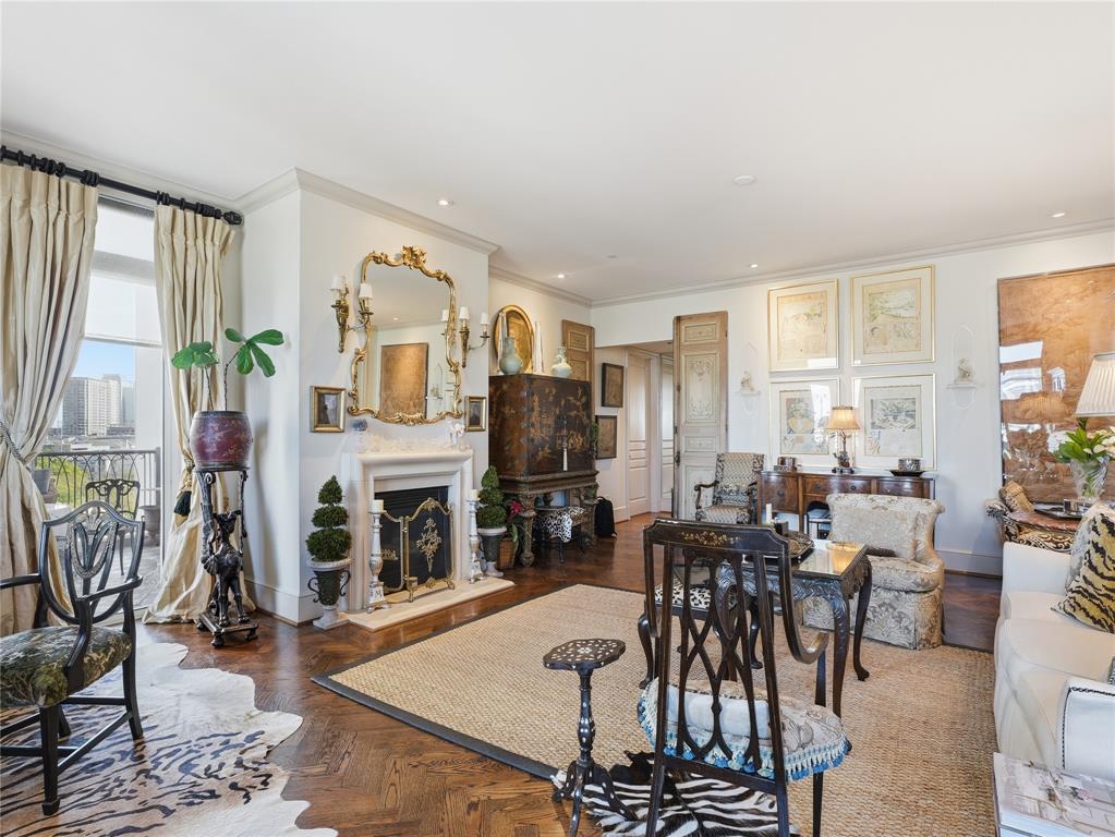 3505 Turtle Creek Boulevard 9G