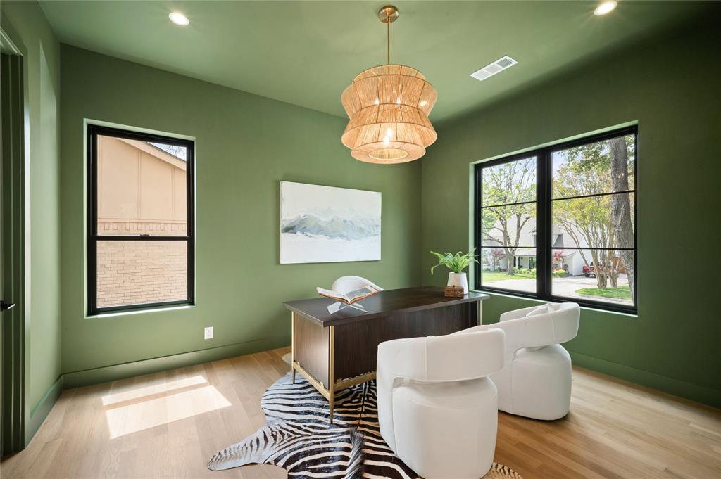WHITE ROCK FORREST - Residential