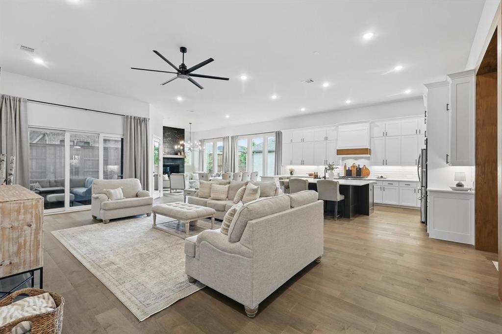 330 Peach Point Road