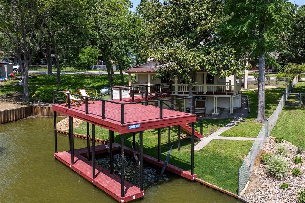 1501 Oak Shore Drive