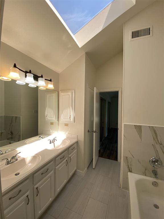 Russell Creek Ph III - Residential Lease