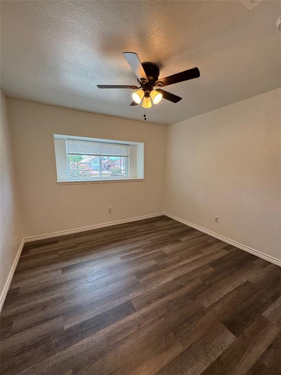 Russell Creek Ph III - Residential Lease