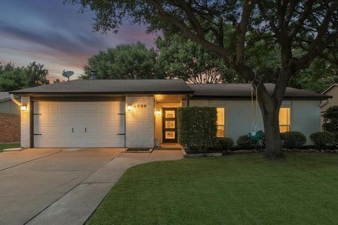 Photo of 6909 Arborbrook Drive, North Richland Hills, TX 76182 (MLS # 21325820)