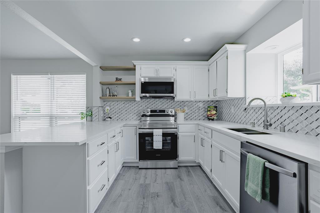 Ridgecrest 01 - Residential