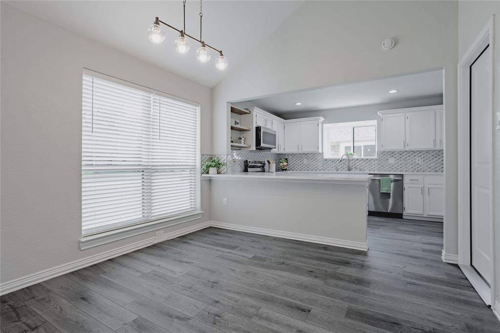 Ridgecrest 01 - Residential