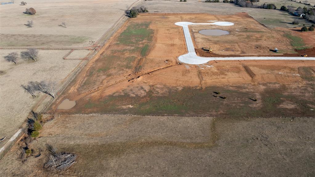 DIXIE ESTATES - Land