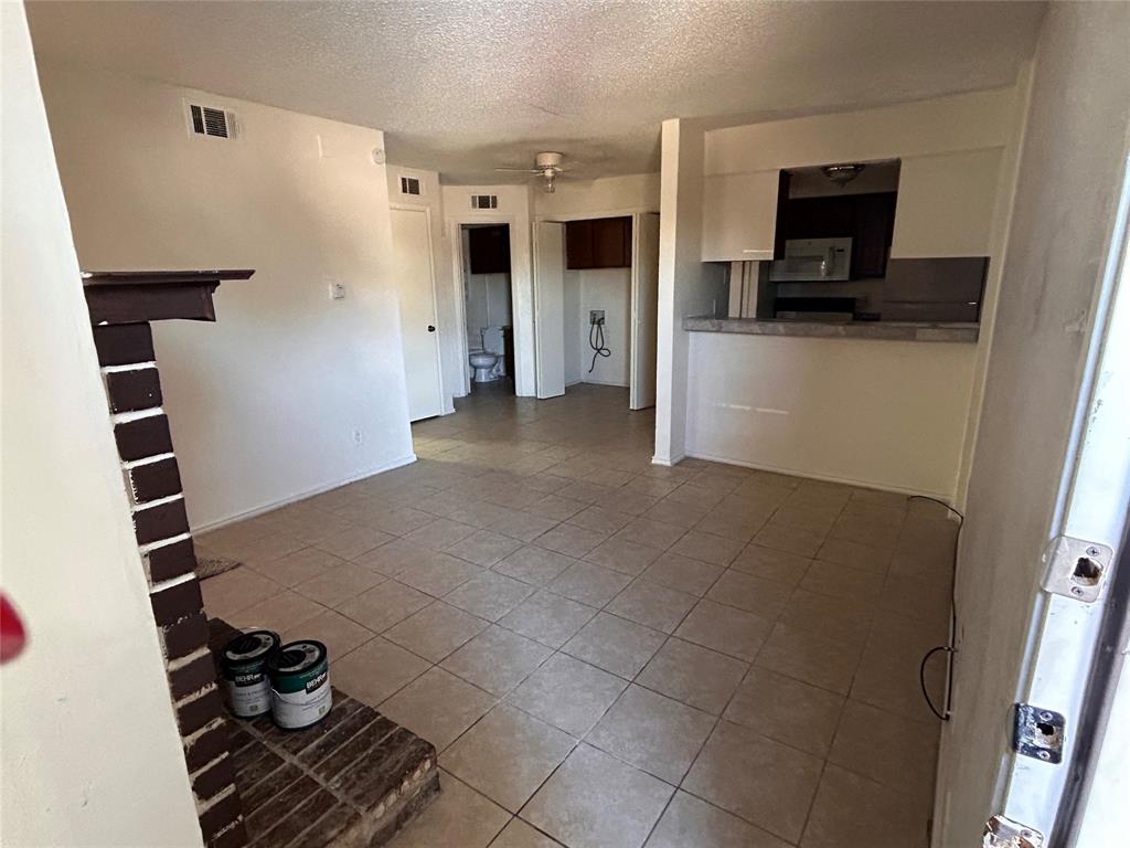 Royal Lane Highlands Condos - Residential