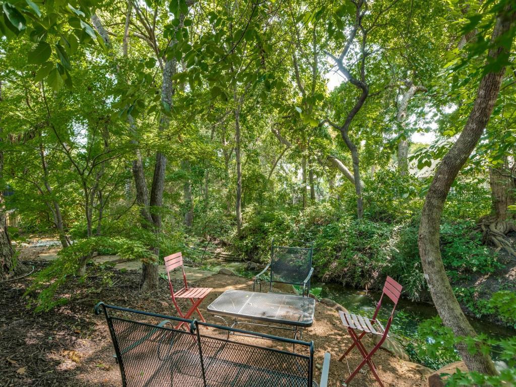 1405 Pecan Hollow Trail