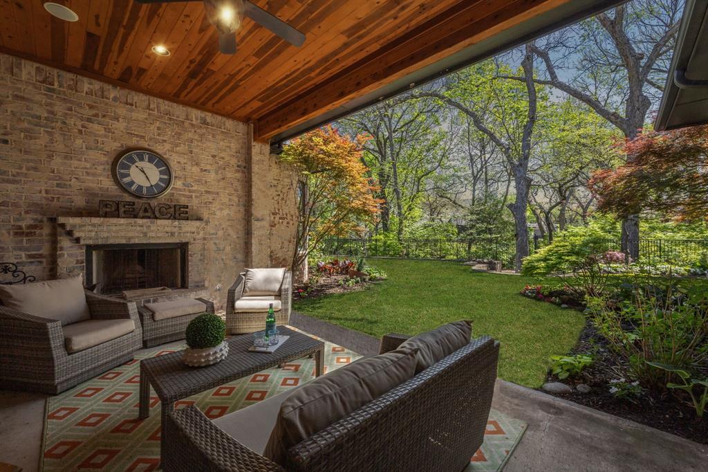 1405 Pecan Hollow Trail