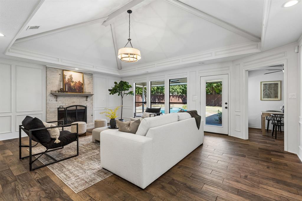 1015 Sandy Creek Drive