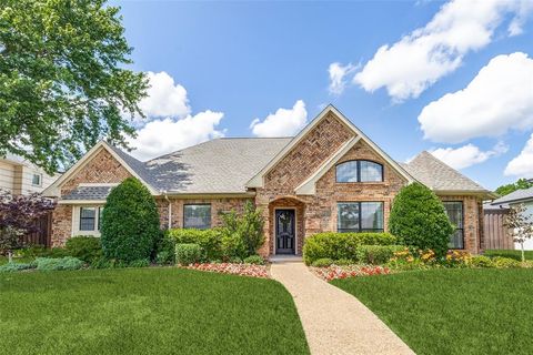 4423 Black Otter Trail Dallas TX 75287