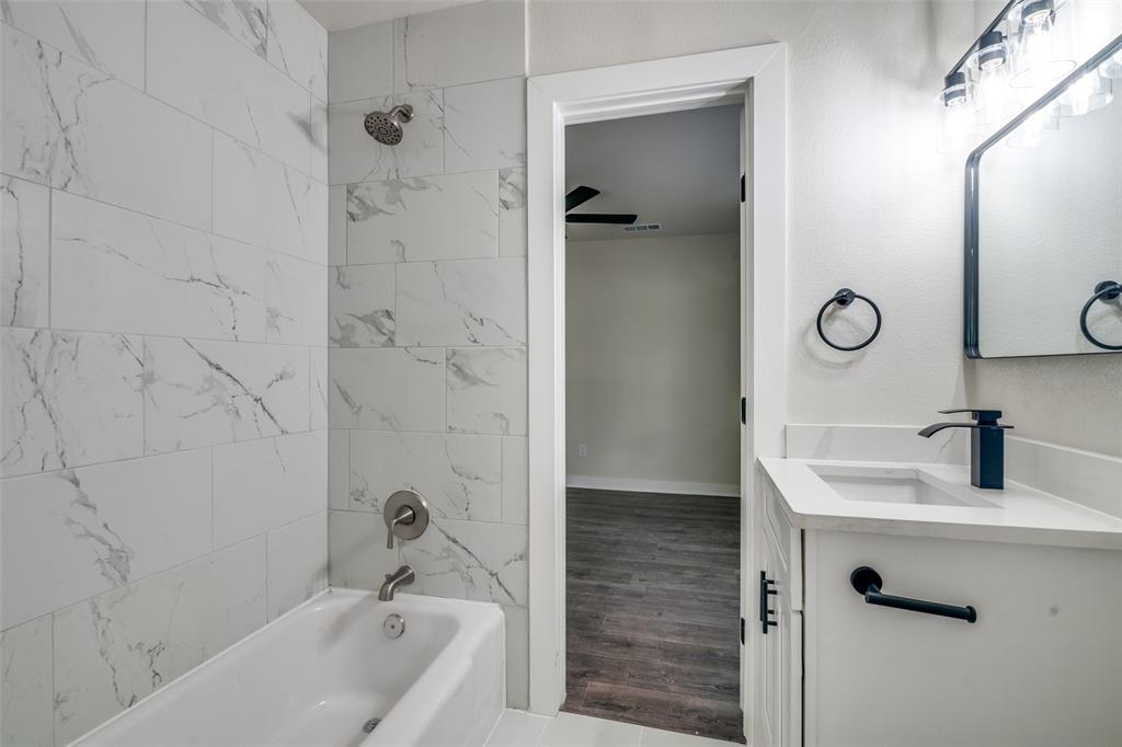 Braeburn Glen - Residential