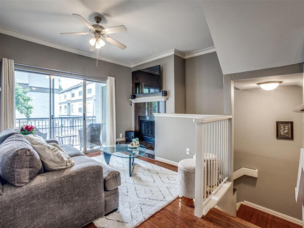 2201 Wolf Street 2105