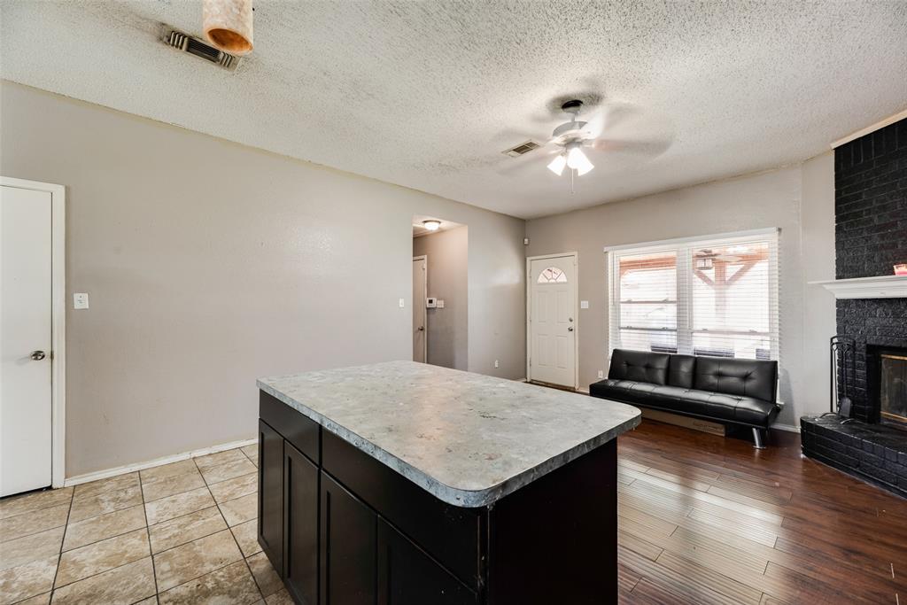 1205 Candlenut Court