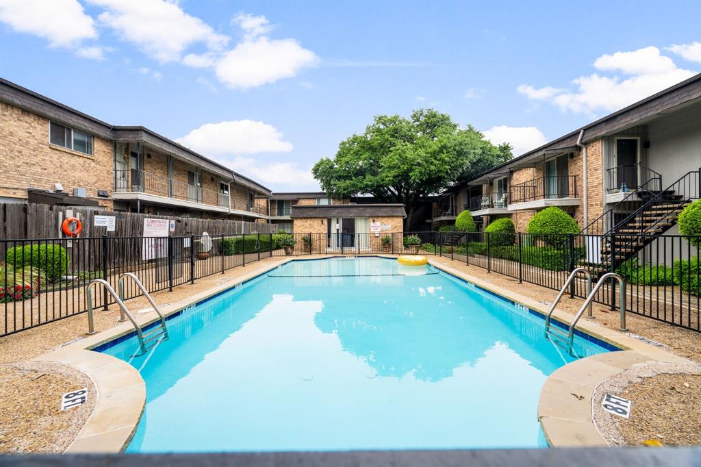 El Camino Real Condo - Residential