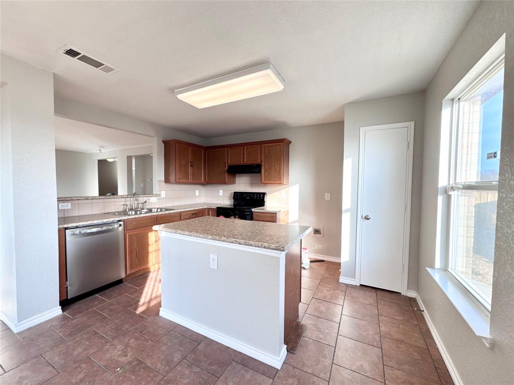 2435 Silverado Trail