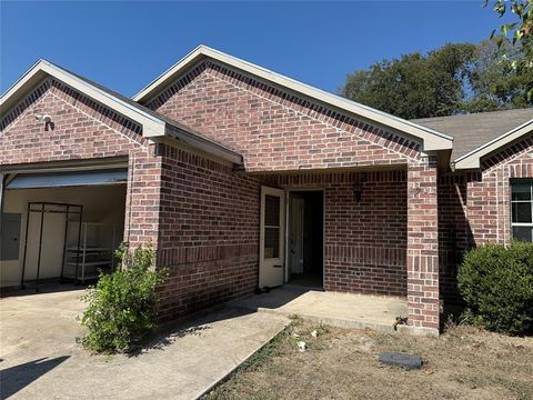 2503 Lyola Street Dallas TX 75241