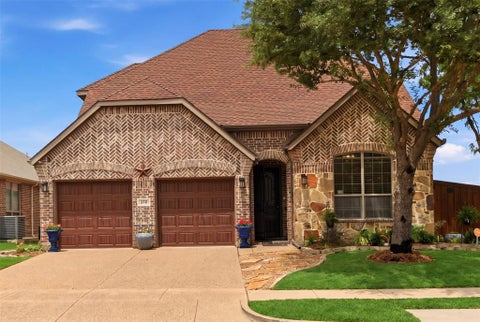 Photo of 572 Louder Way, Fate, TX 75087 (MLS # 21273358)