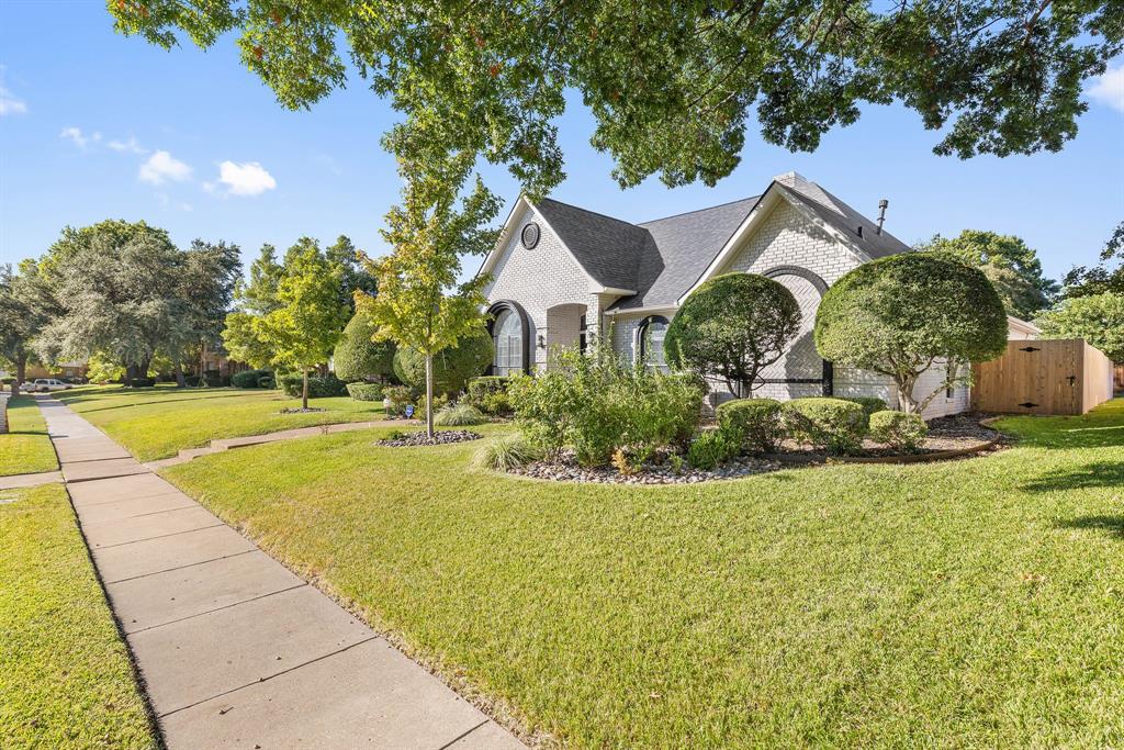 2701 Powderhorn Drive