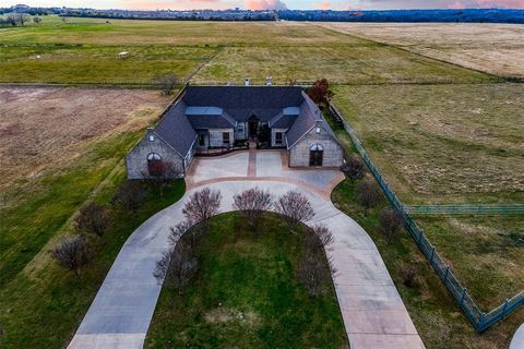 A home in Corsicana