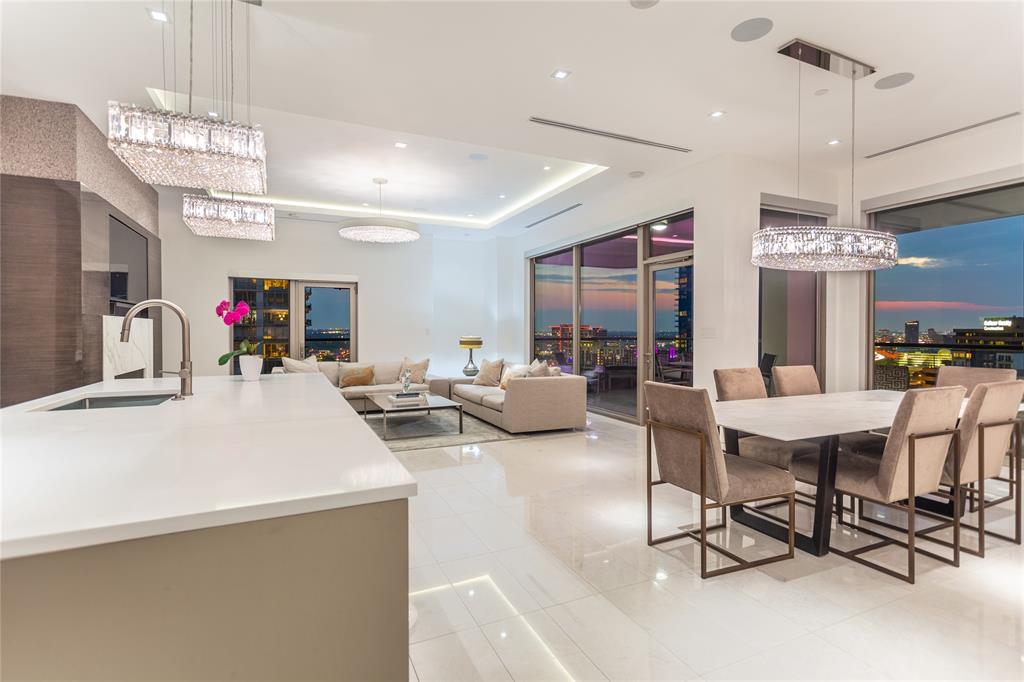 Stoneleigh Residences - Residential