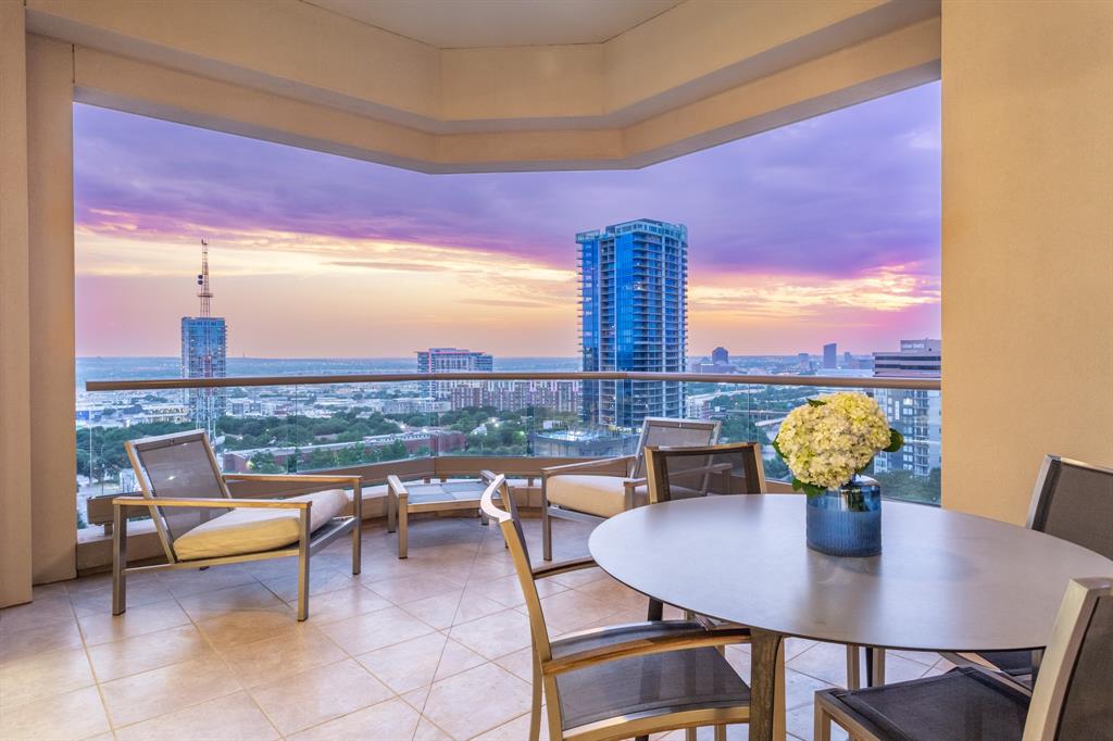 Stoneleigh Residences - Residential