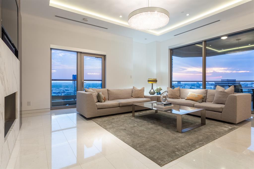 Stoneleigh Residences - Residential