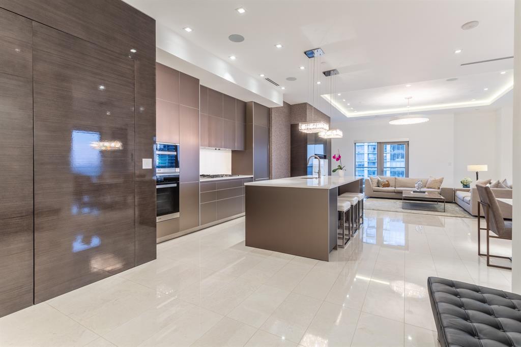 Stoneleigh Residences - Residential