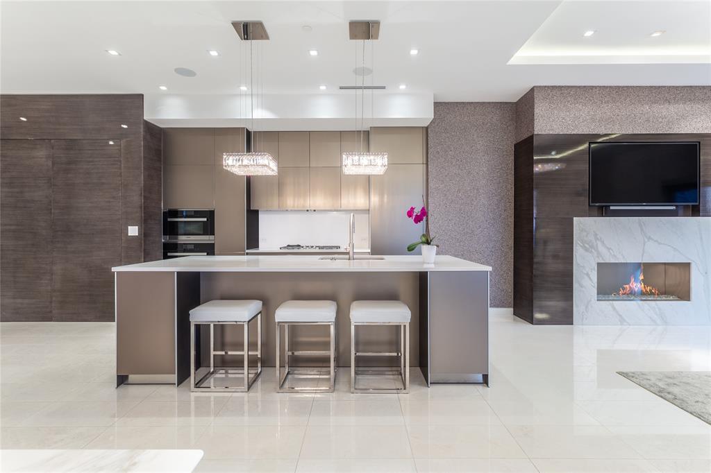 Stoneleigh Residences - Residential