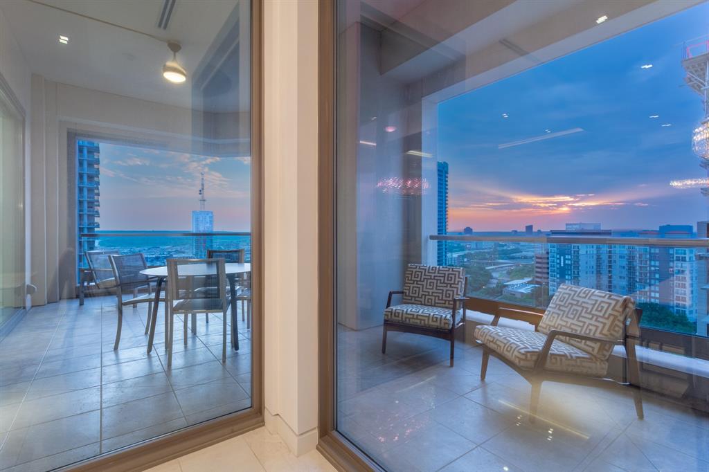 Stoneleigh Residences - Residential