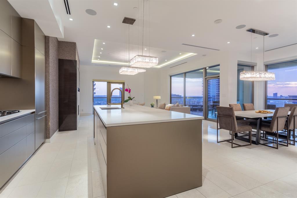 Stoneleigh Residences - Residential