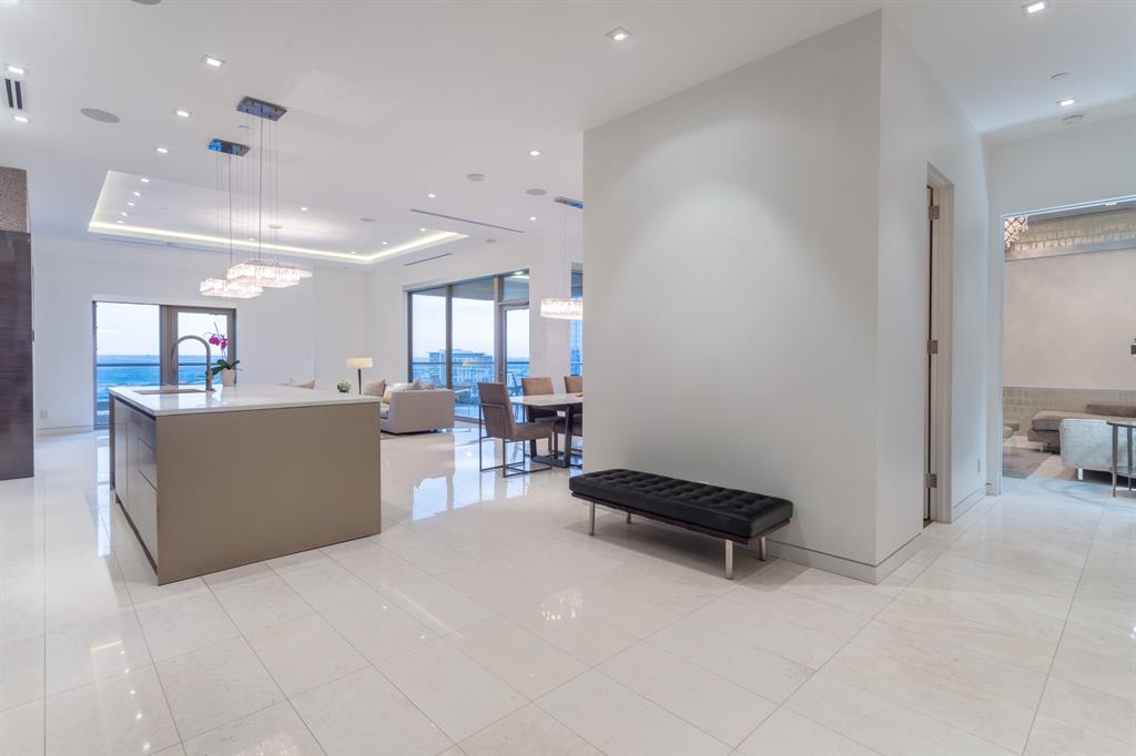 Stoneleigh Residences - Residential