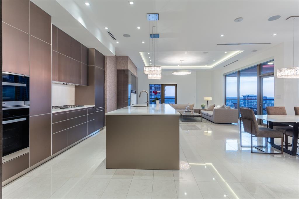 Stoneleigh Residences - Residential