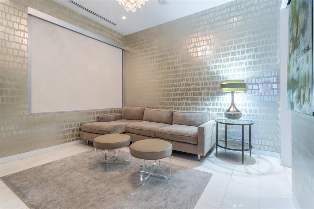 Stoneleigh Residences - Residential