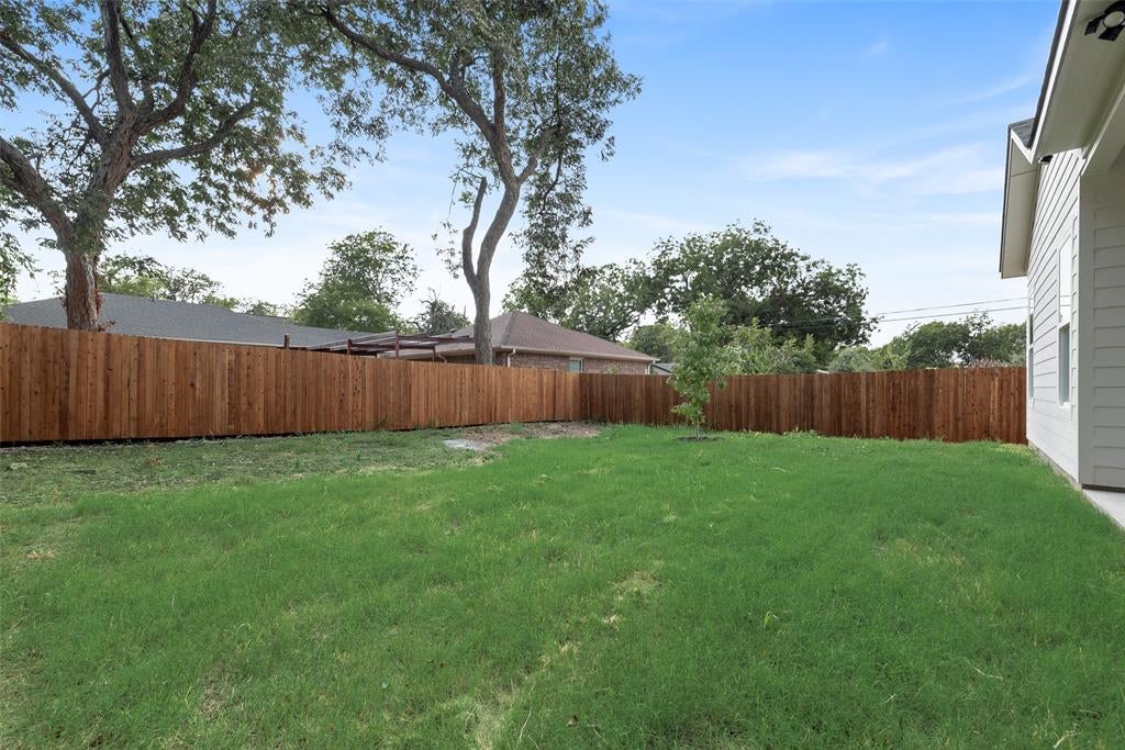 1307 Diceman Avenue