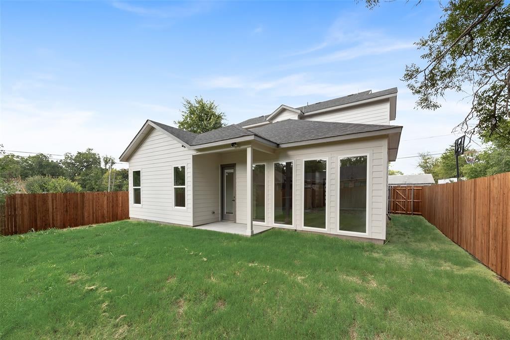 1307 Diceman Avenue