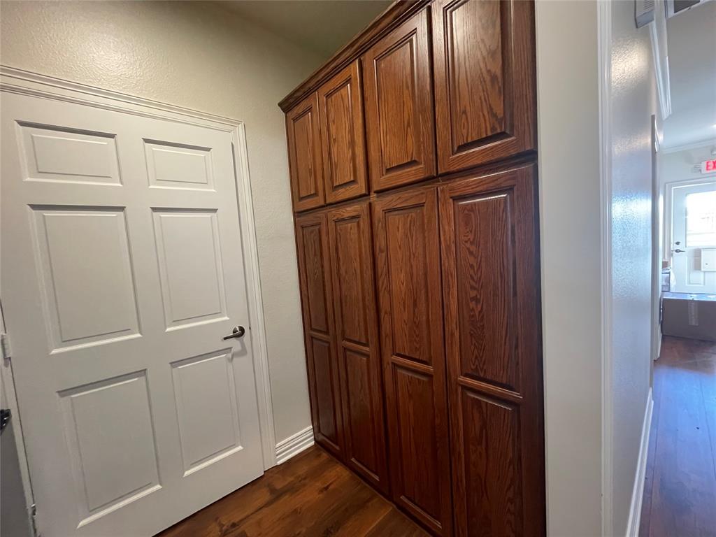 S4977 SOUTH FORTY ADD, PH II - Commercial Lease