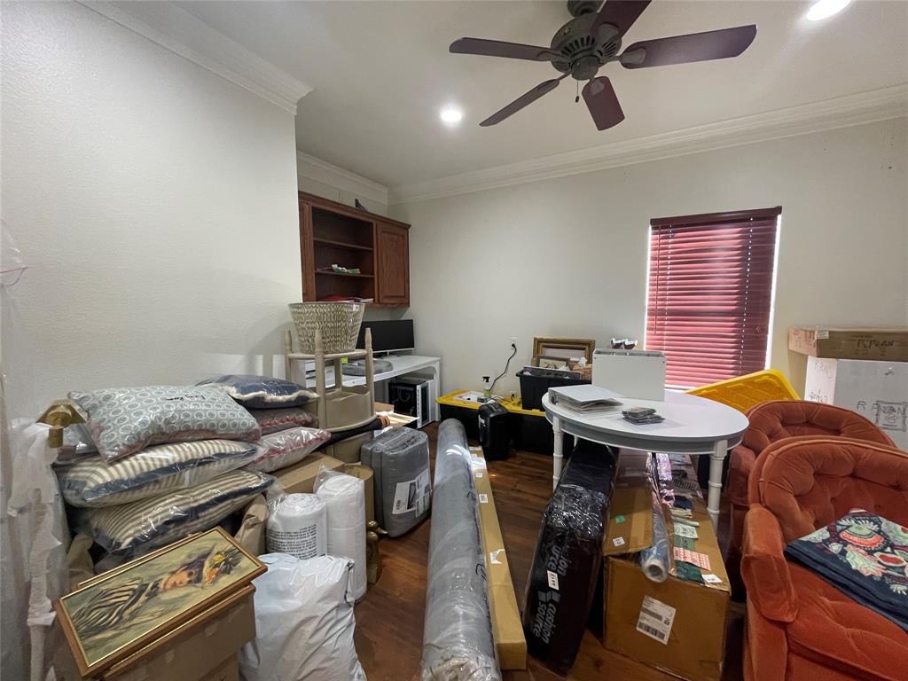 S4977 SOUTH FORTY ADD, PH II - Commercial Lease