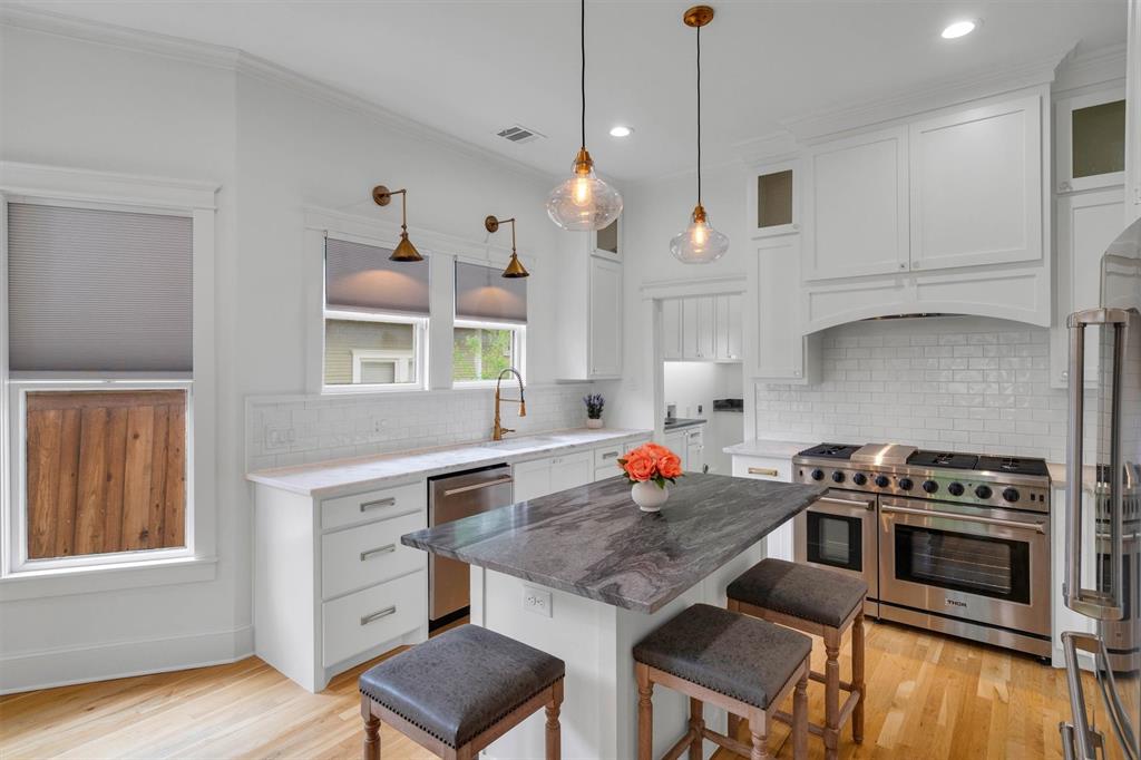 Junius Heights - Residential