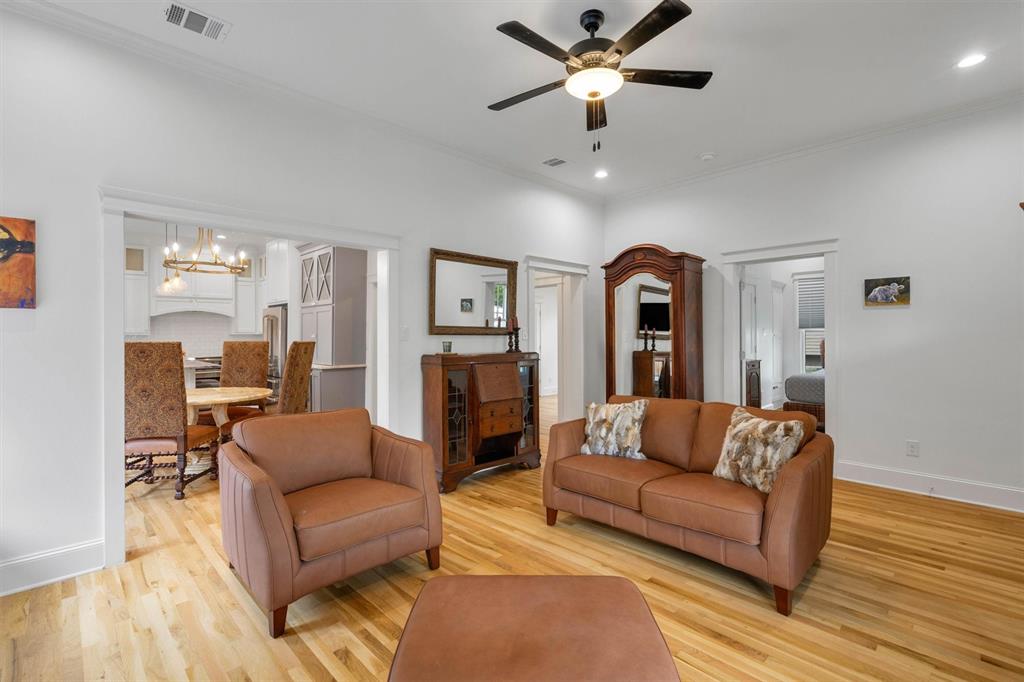 Junius Heights - Residential