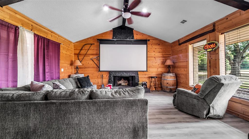 Poco Estados - Residential